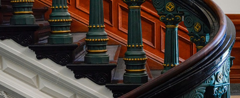 The (Liquid) Death of Detail